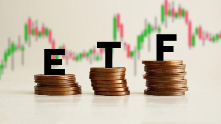 Ether, XRP and Solana Record Weekly Gains as Bitcoin ETFs Lose $463M